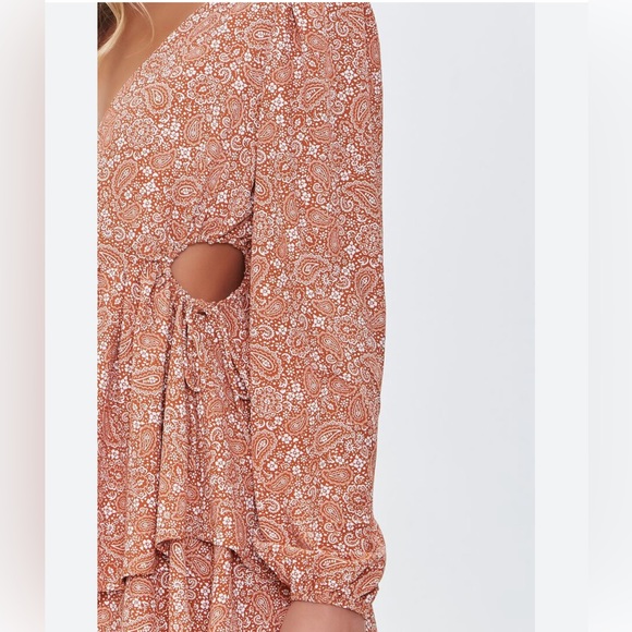 Romper - Picture 6 of 6